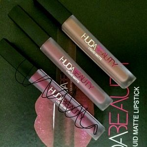 Huda beauty matte duo SPICE GIRL & FLIRT